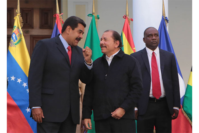 Presidente Daniel participa en IX Cumbre Extraordinaria de Petrocaribe
