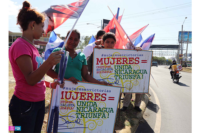 Nicaragüenses celebran restitución de los derechos de la Mujer