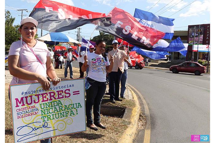Nicaragüenses celebran restitución de los derechos de la Mujer