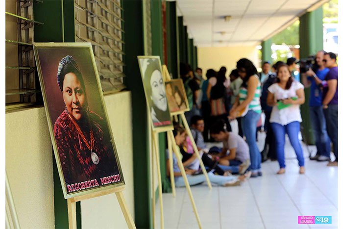Estudiantes de la UCA celebran Día de la Mujer