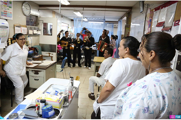 Hospital Bertha Calderón celebra a la mujer nicaragüense