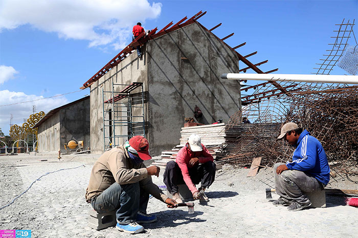 Construyen réplicas de museos de Sandino y Darío en Paseo Xolotlán