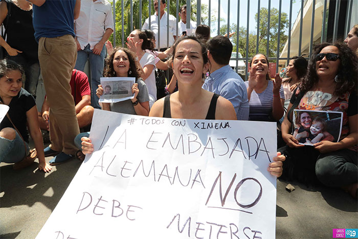 Madre nicaragüense denuncia por secuestro de su hijo a ciudadano alemán