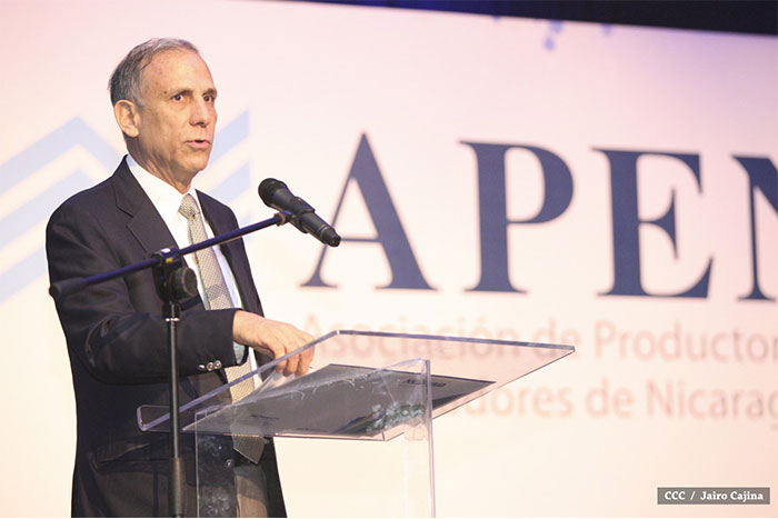 APEN galardona a las mejores empresas exportadoras del 2014