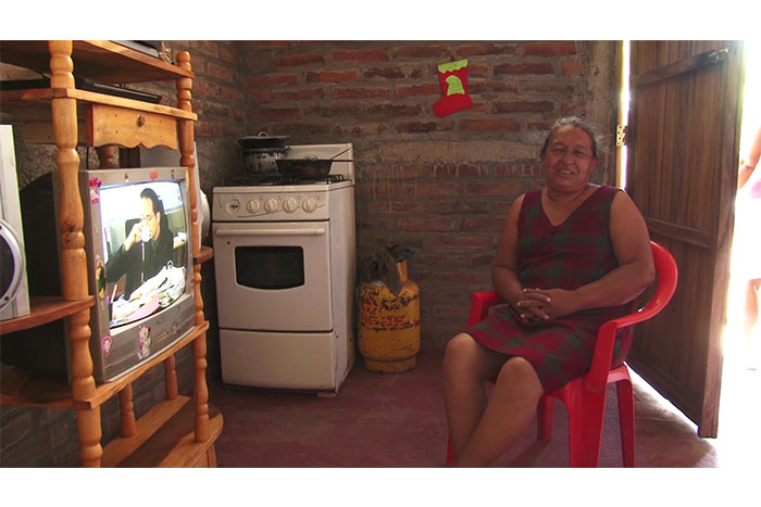 A un año del terremoto de abril, familias viven felices en hogares nuevos y seguros