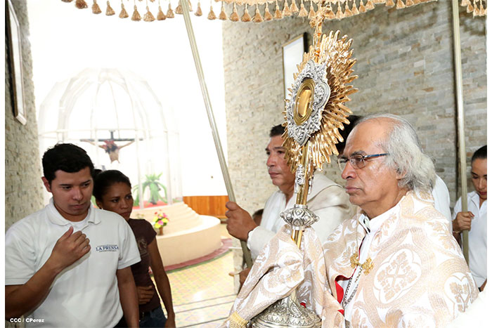 Cardenal Brenes celebra a San José, el Protector de la Iglesia