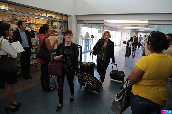 Aeropuerto preparado para la llegada de turistas
