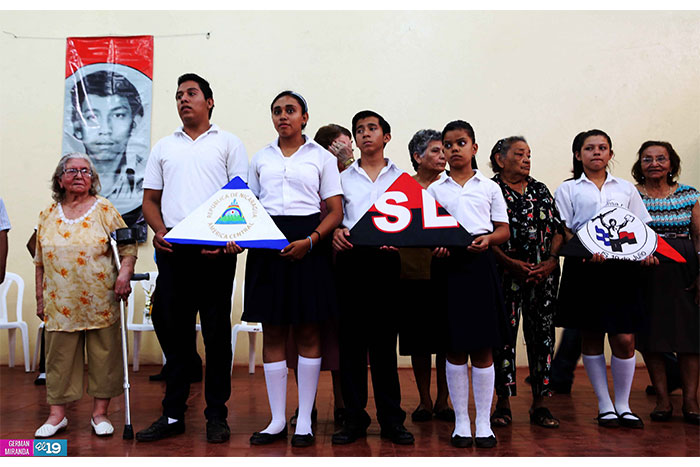 Conmemoran 36 aniversario de la caída del héroe Elvis Díaz Romero