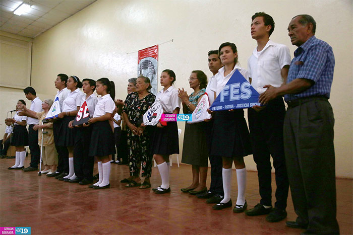 Conmemoran 36 aniversario de la caída del héroe Elvis Díaz Romero