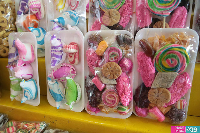 Productos de verano continúan a la venta en Mercado Roberto Huembes