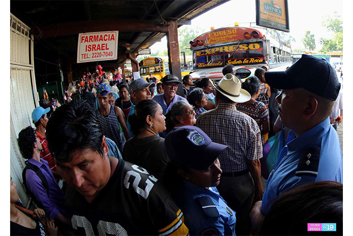 Policía Nacional fortalece seguridad en terminales de mercados