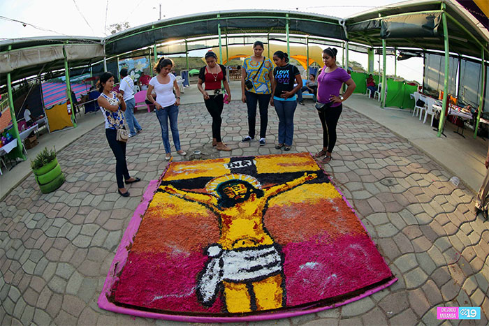 Familias se toman Feria de Cuaresma