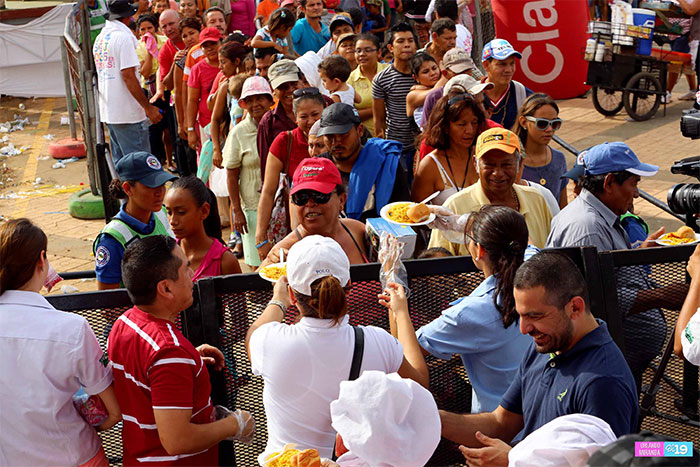Viva Nicaragua Canal 13 inicia la Semana Santa con un inmenso arroz marinero