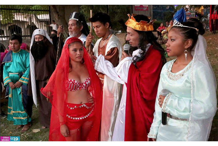 Tradicional Judea de Monimbó se presenta en la Avenida de Bolívar a Chávez