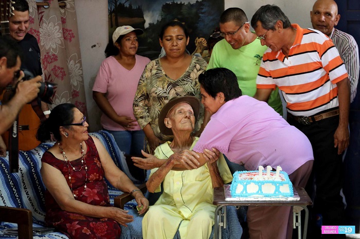 Familia sandinista celebra 111 aniversario natal del compañero Héctor Gaytán