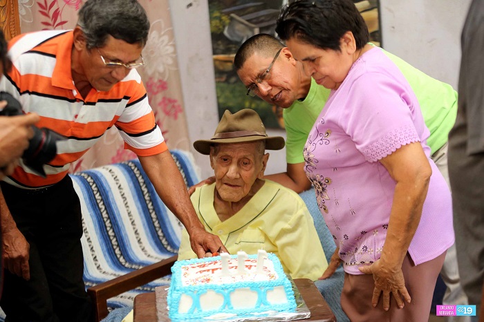 Familia sandinista celebra 111 aniversario natal del compañero Héctor Gaytán