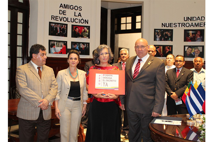 En Fotos: Embajadores ALBA en Perú rechazan decreto de Obama