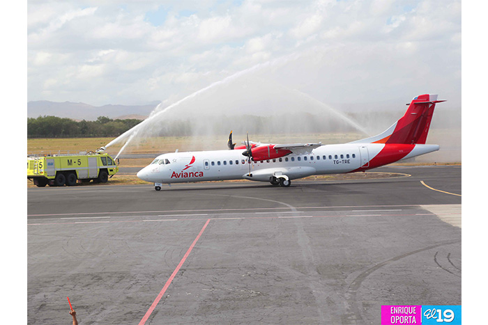 Inicia ruta aérea directa Managua-Guatemala