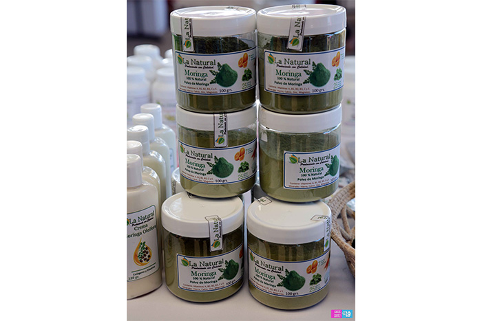 Centenares visitan apertura de Feria de Alimentos, Nutrientes y Medicina Natural
