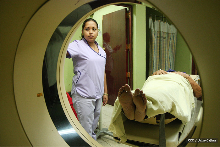 Gobierno desarrolla esfuerzos para reparar equipos médicos en mal estado