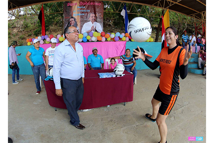 Arranca segundo campeonato de la liga femenina de kitball en Villa El Carmen