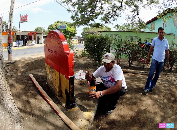 Villa Venezuela desarrolla jornadas de remozamiento de monumentos a Héroes y Mártires