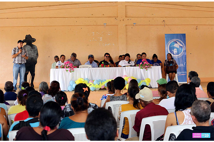 Inicia programa de educación técnica en el campo