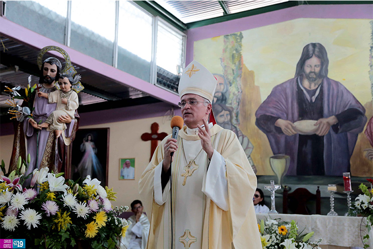 Habitantes de la Colonia Primero de Mayo celebran 43 años de fundación