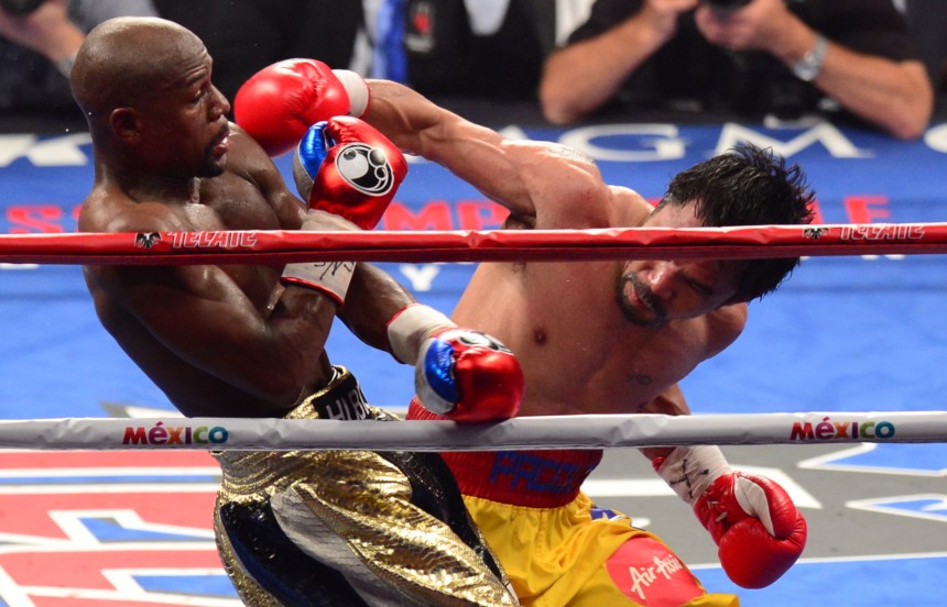 Mayweather derrota a Pacquiao por decisión unánime en la 'Pelea del Siglo'