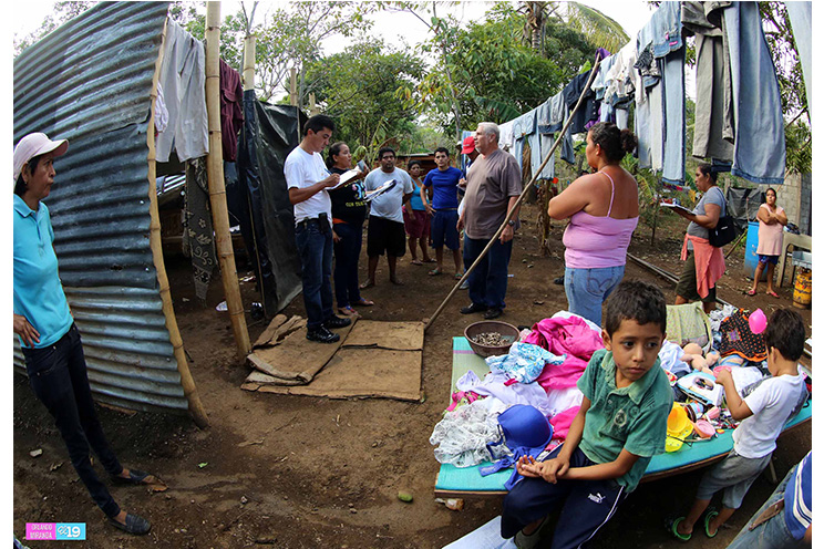 Familias de Las Flores afectadas por lluvias reciben materiales para reconstruir sus hogares