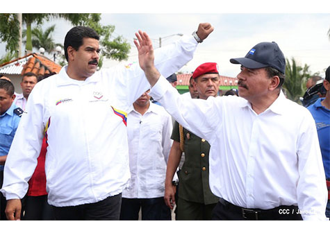 Daniel, Rosario y Nicolás visitan Puerto Salvador Allende en Managua (VIDEO)