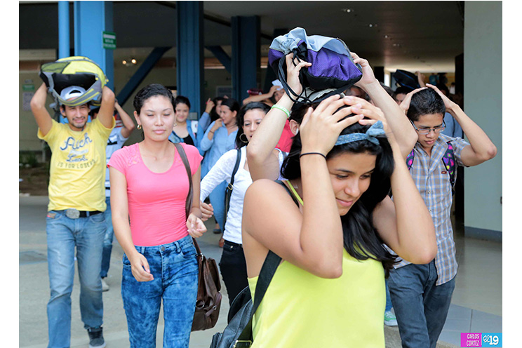 UNI pone a prueba su capacidad de respuesta ante sismo e incendio