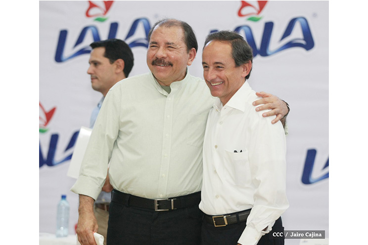 Presidente Daniel inaugura planta láctea del grupo Lala