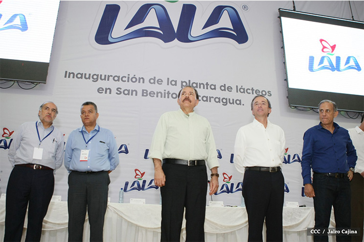 Presidente Daniel inaugura planta láctea del grupo Lala