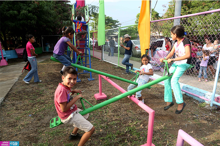 Recobra la vida parque infantil de Barrio Cuba