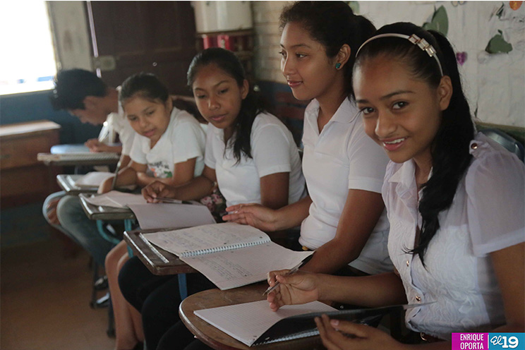 Jóvenes fortalecen su protagonismo en las Escuelas de Oficios