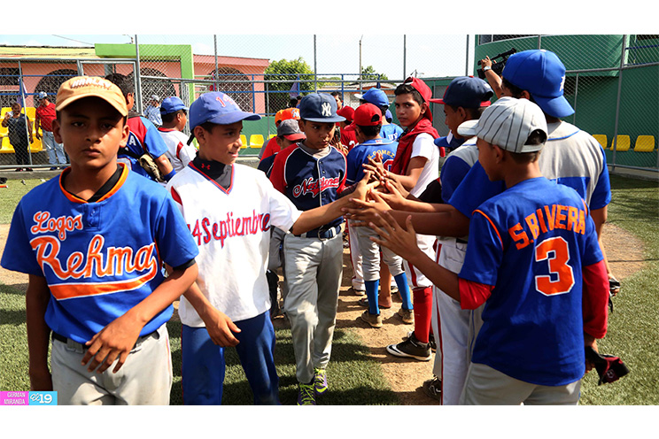 Estadio de Béisbol Infantil “Hugo Chávez Frías” restituye derechos a niñez nicaragüense