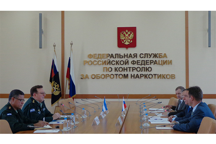 Jefe del Ejército participó en celebración del Día de la Victoria en Rusia