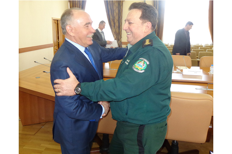 Jefe del Ejército participó en celebración del Día de la Victoria en Rusia