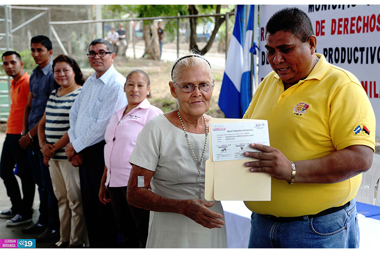 Familias protagonistas reciben Bono Productivo Alimentario bajo nueva metodología
