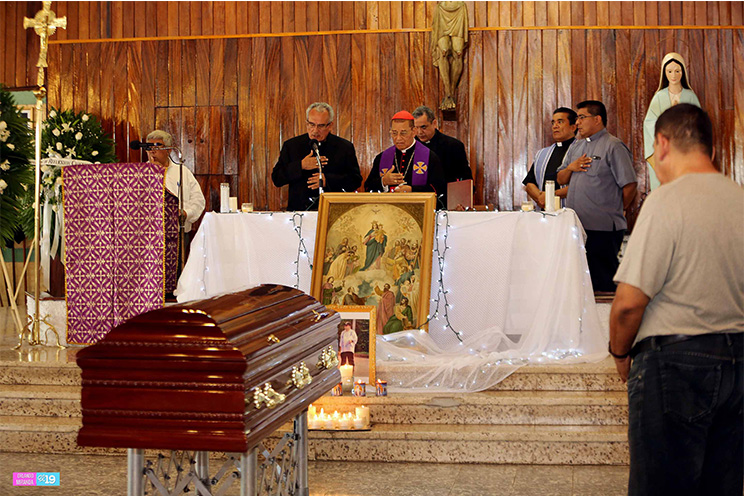 Monseñor Peña, un hombre que entregó su vida al servicio de los más pobres