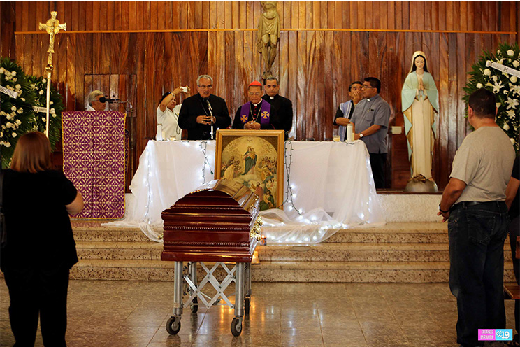 Monseñor Peña, un hombre que entregó su vida al servicio de los más pobres