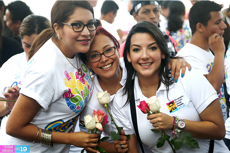 Juventud rinde homenaje a Sandino