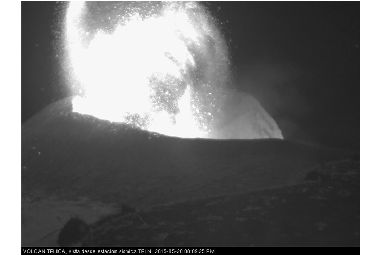 Reportan nuevas explosiones y microsismos en volcán Telica (FOTOS)
