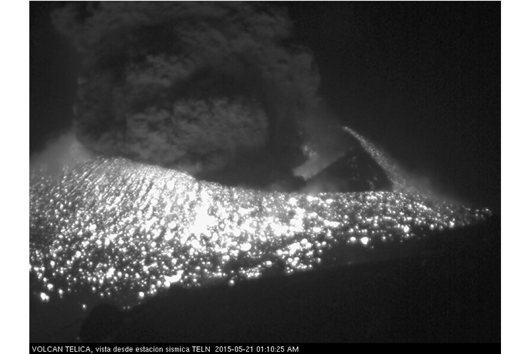 Reportan nuevas explosiones y microsismos en volcán Telica (FOTOS)