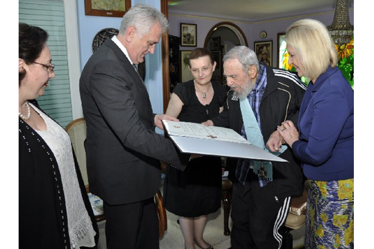 Fidel recibe al presidente de Serbia, Tomislav Nikolić