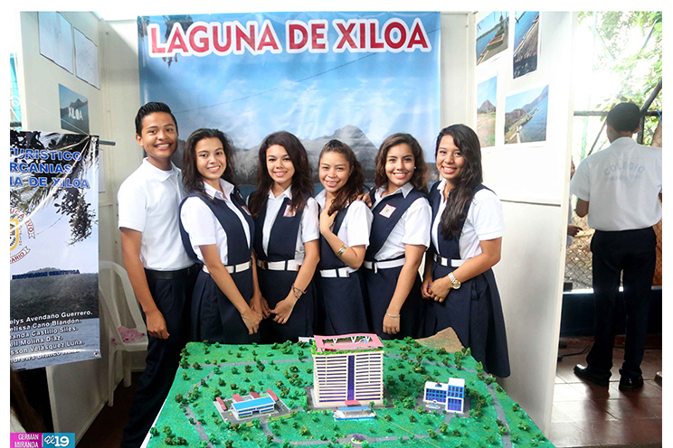 Realizan Feria de Ciencia y Tecnología en Centro Educativo Rubén Darío