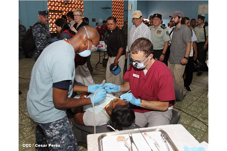 Brigada Humanitaria del USNS Confort atiende a comunidades del Caribe