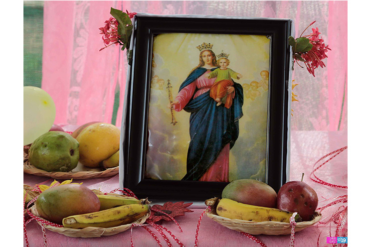 Virgen María Auxiliadora se constituye como la patrona de Feria de la Economía Familiar