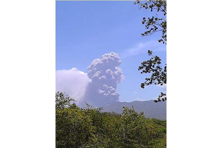 Fuerte actividad del Telica